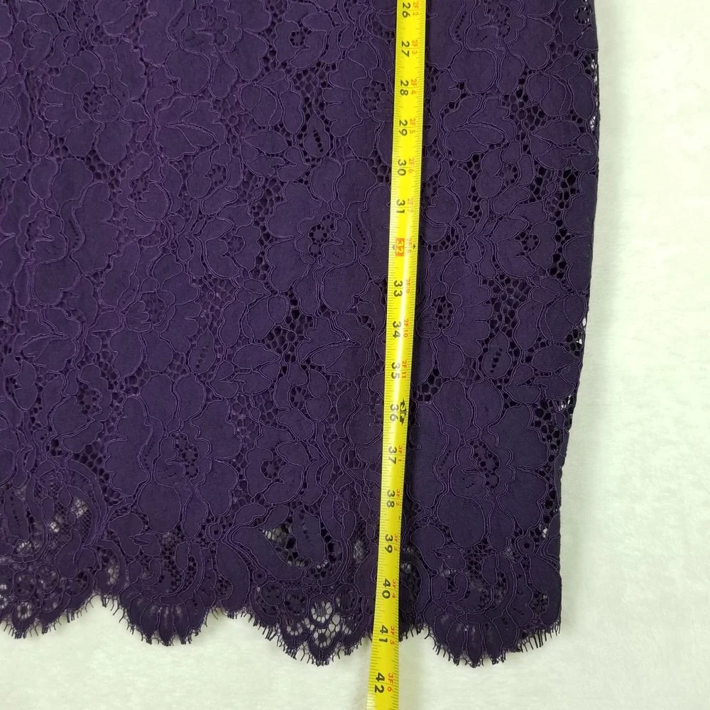 Lauren Ralph Lauren Sheath Dress Women 14 Purple Floral Lace V-Neck Scallop Hem